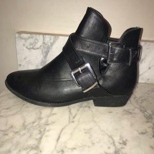 Black mini belt boots